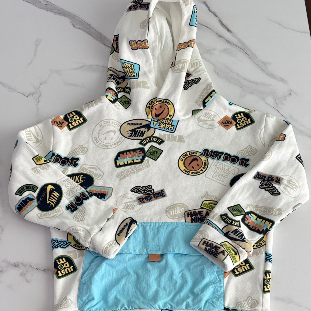 Boys Nike White Hoodie with Blue Accents